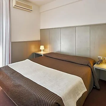 Europa 3* Γκράντο